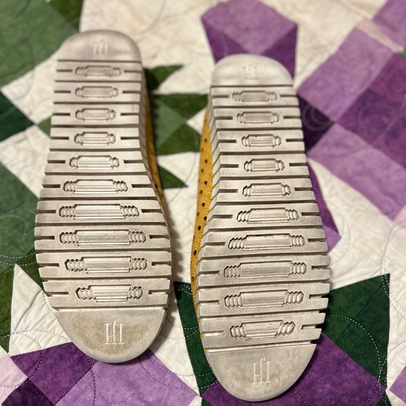 Super cute and comfy slip ones, Size 41 (10) - Picture 3 of 4